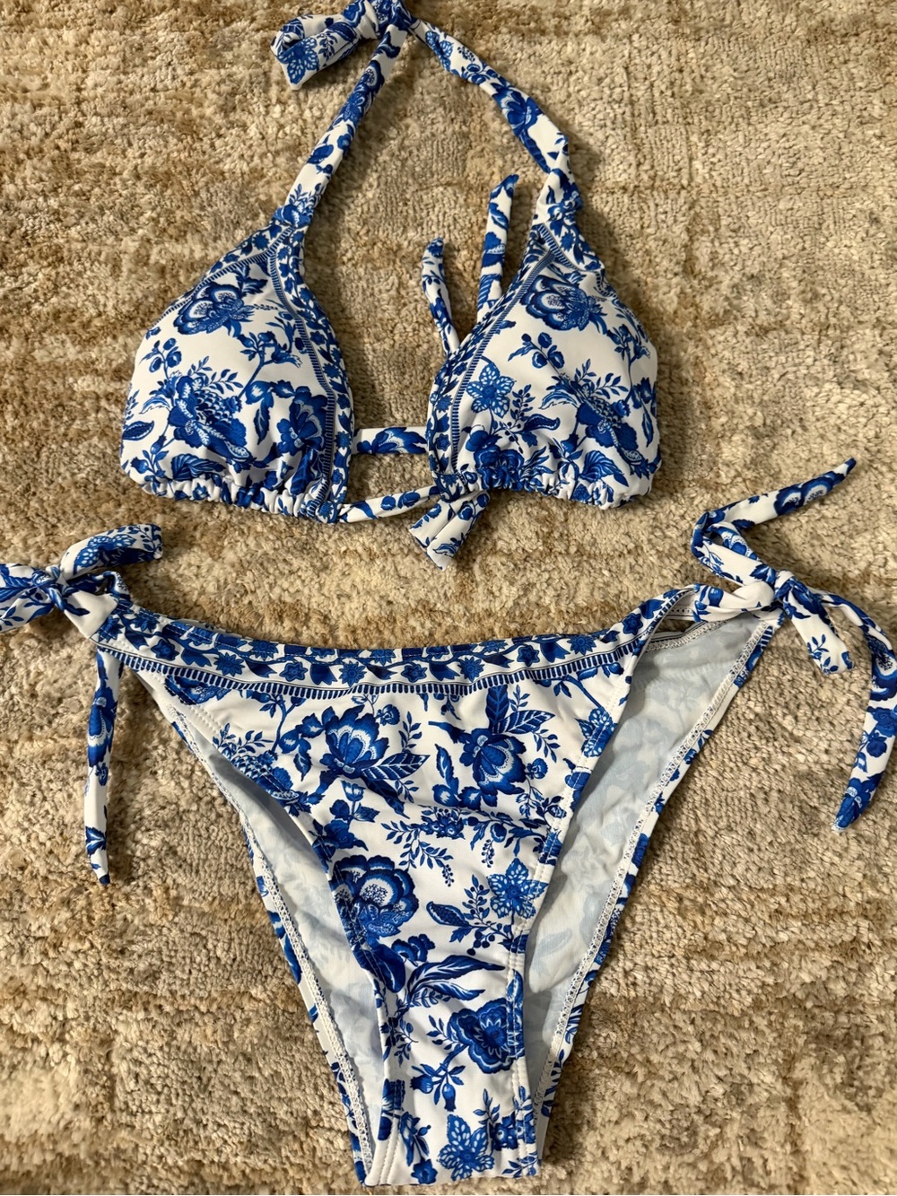 Bikini Bundle - Picture 2 of 6